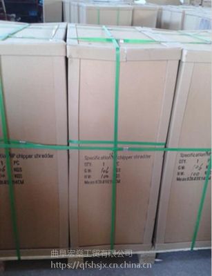 高效移動(dòng)樹(shù)枝粉碎機(jī) 6.5馬力汽油動(dòng)力與泡沫造粒機(jī)的多重應(yīng)用解析